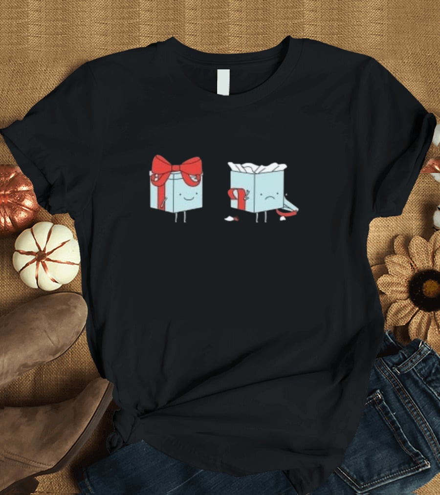 Christmas Puns Cute Gift Boxes With Bow And Torn Wrapping T-Shirt
