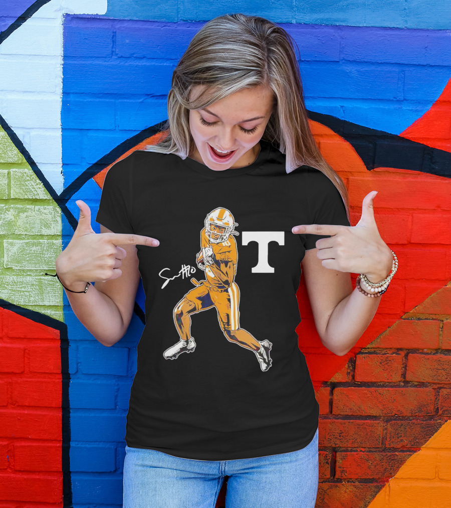Squirrel White Tennessee Volunteers Football Superstar Pose T-Shirt