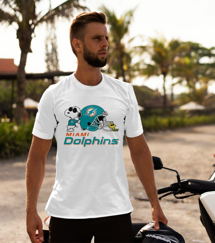 Miami Dolphins Snoopy And Woodstock Football Helmet T-Shirt