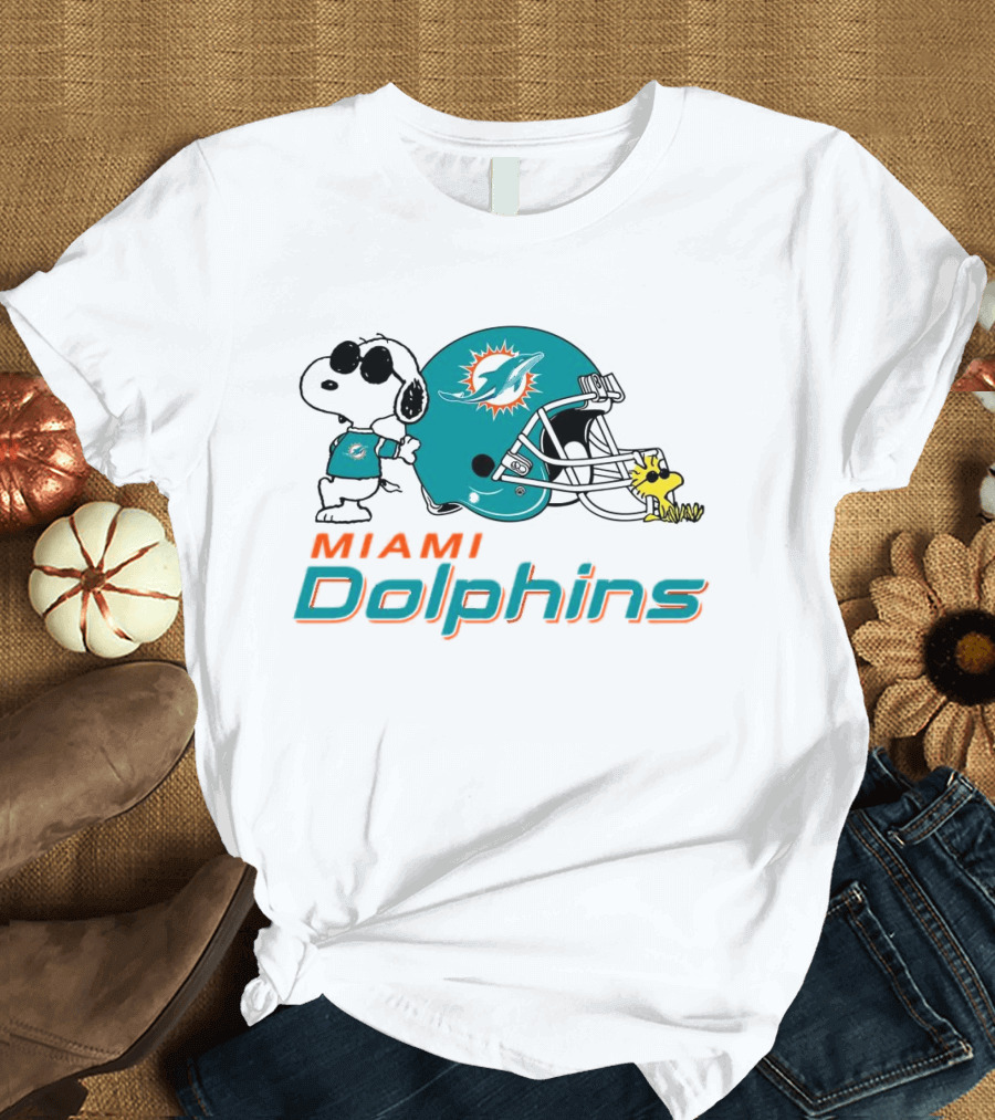 Miami Dolphins Snoopy And Woodstock Football Helmet T-Shirt