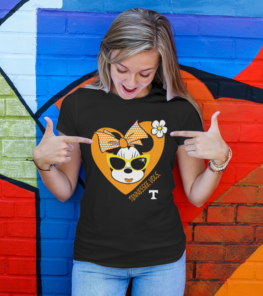 Minnie Mouse Tennessee Vols Heart And Sunglasses Fan T-Shirt