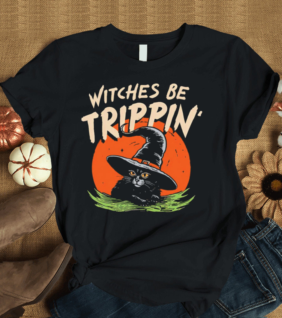 Witches Be Trippin’ Cat With Witch Hat And Red Moon Halloween T-Shirt