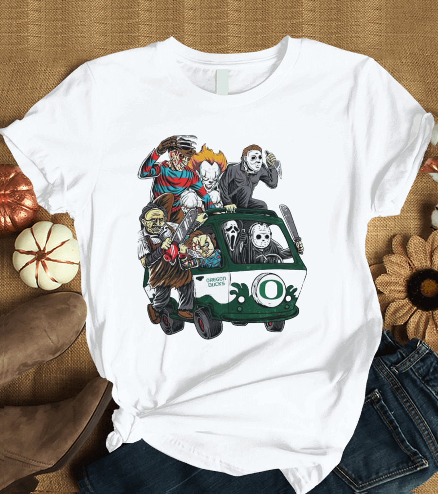 Oregon Ducks Horror Characters Bus Halloween Freddy Jason Michael Myers Pennywise Mask T-Shirt