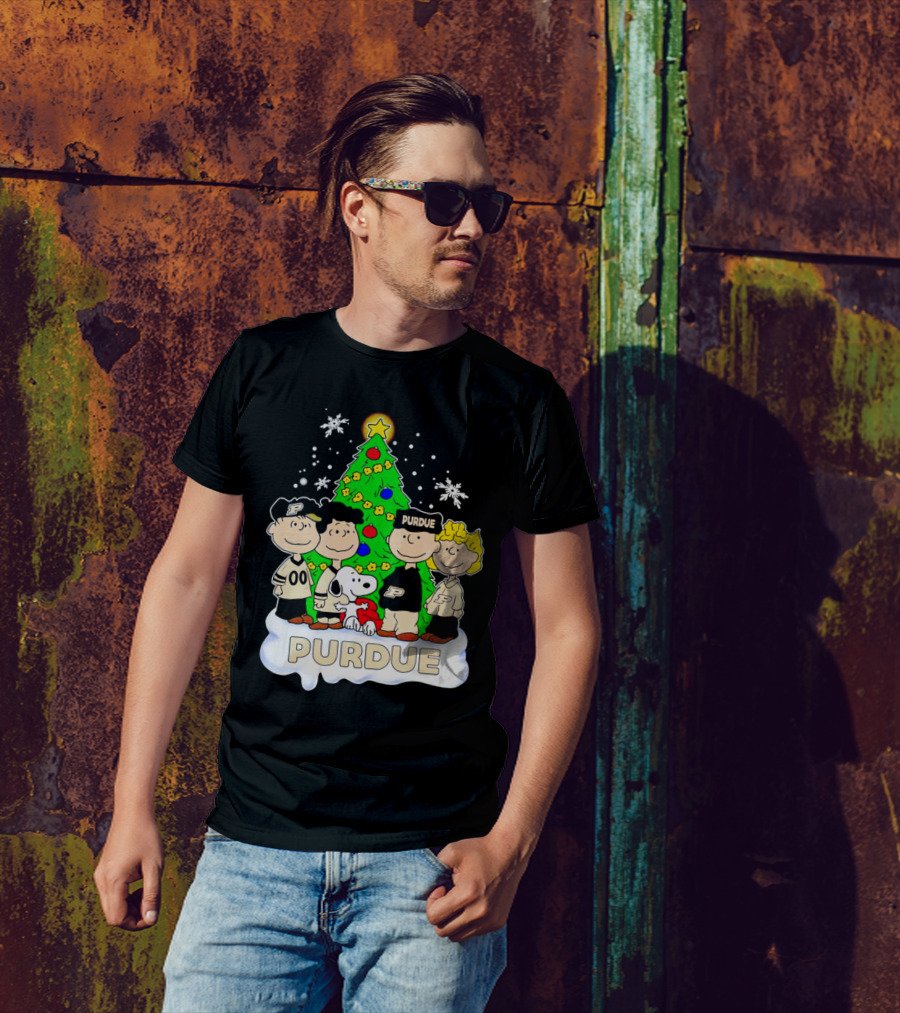 Peanuts Christmas With Purdue Boilermakers Charlie Brown And Snoopy T-Shirt