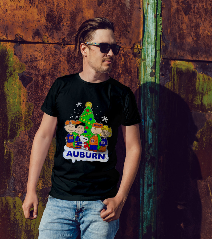 Auburn Tigers Peanuts Characters Christmas Tree Snoopy Charlie Brown Woodstock T-Shirt