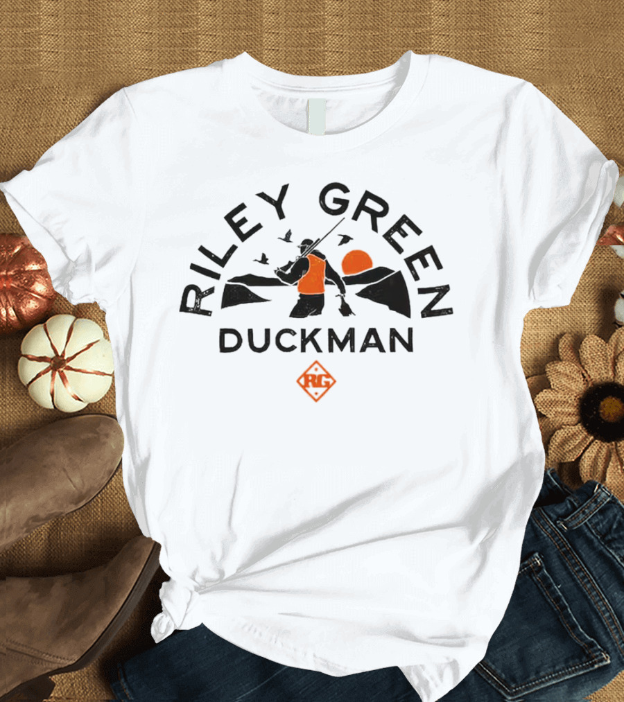 Riley Green Duckman Sunset Hunter T-Shirt