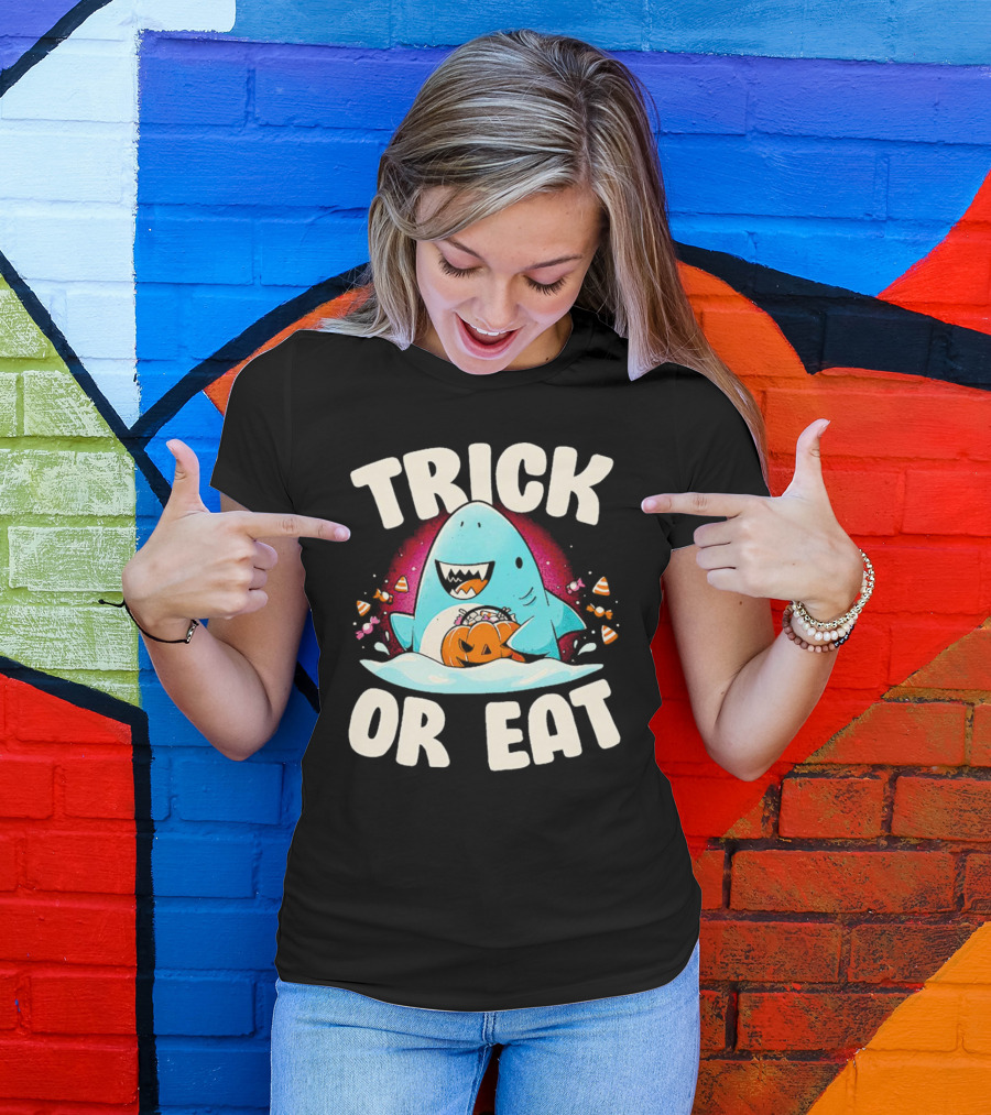 Trick Or Eat Shark Halloween Pumpkin Candy T-Shirt
