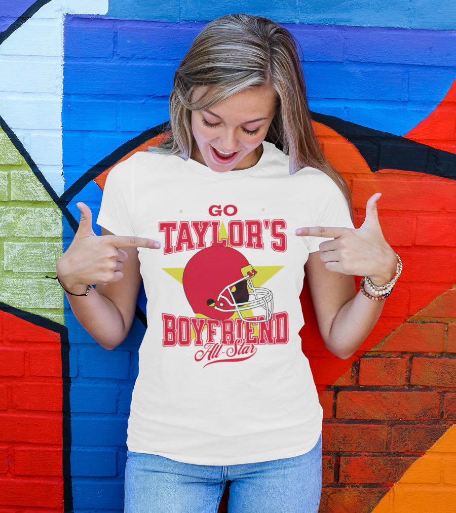 Go Taylor's Boyfriend All-Star Red Helmet Kansas City Chiefs T-Shirt