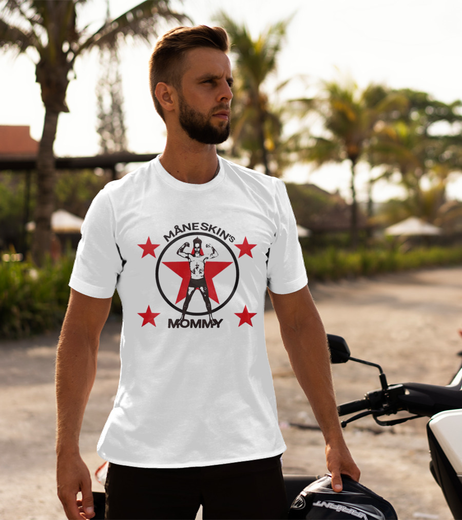 MÅNESKIN'S MOMMY Red Star Power Circle T-Shirt