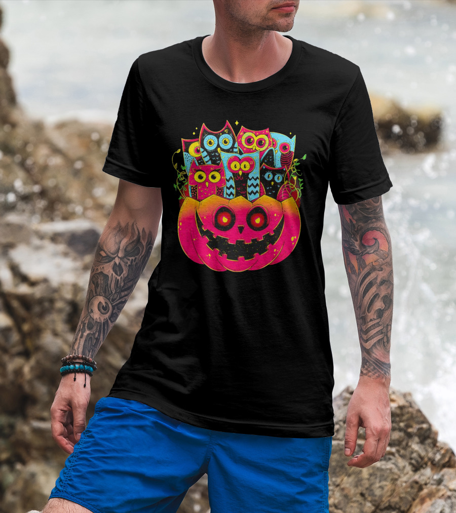 Neon Owls In Jack-o'-Lantern Halloween Party T-Shirt