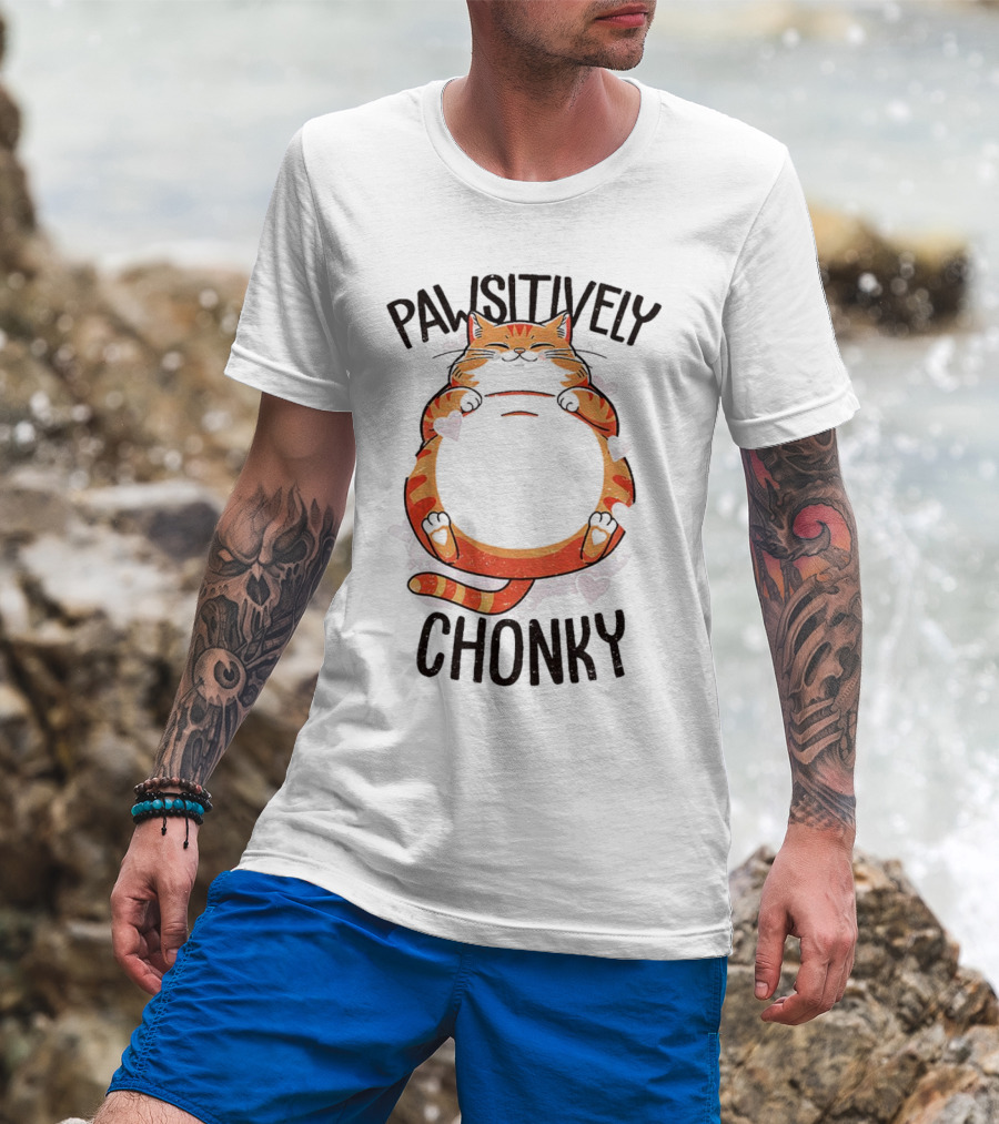 Pawsitively Chonky Cat With Hearts And Smiling Orange Tabby T-Shirt