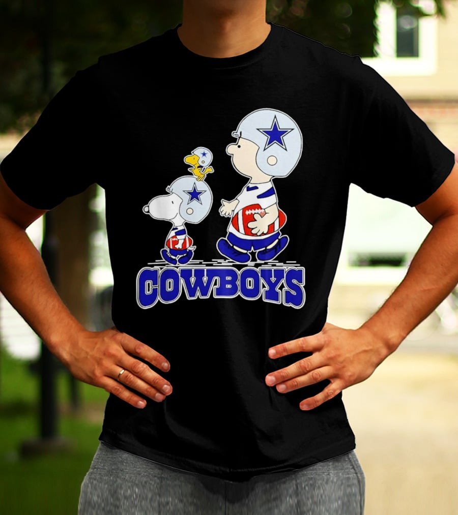 Cowboys Snoopy Charlie Brown Woodstock Football Helmets T-Shirt