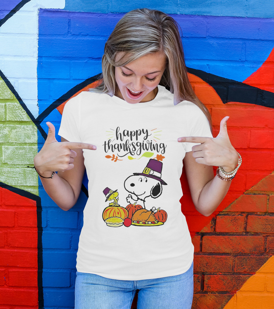 Thanksgiving Snoopy And Woodstock With Pilgrim Hats Feast T-Shirt