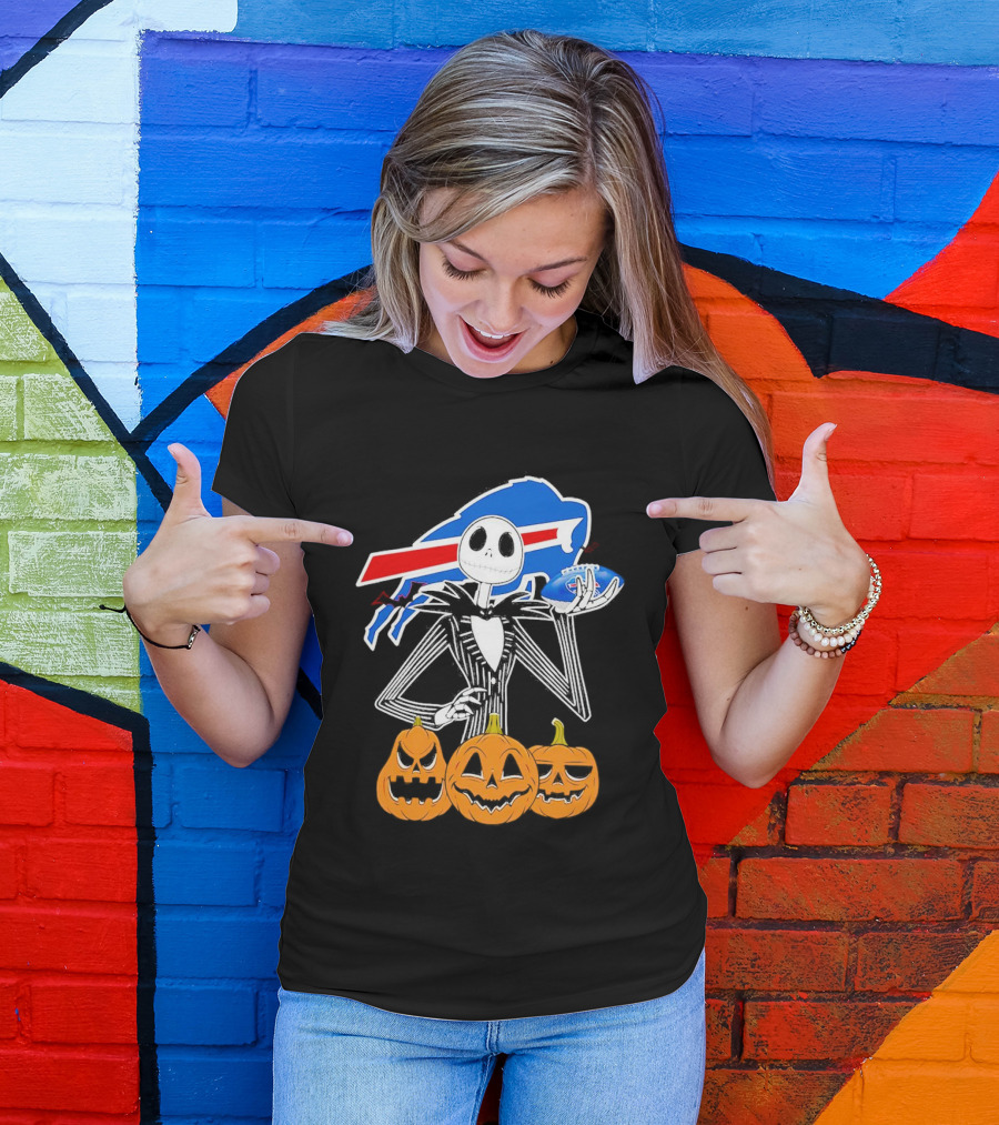 Buffalo Bills Jack Skellington Holding Football Halloween Pumpkins T-Shirt