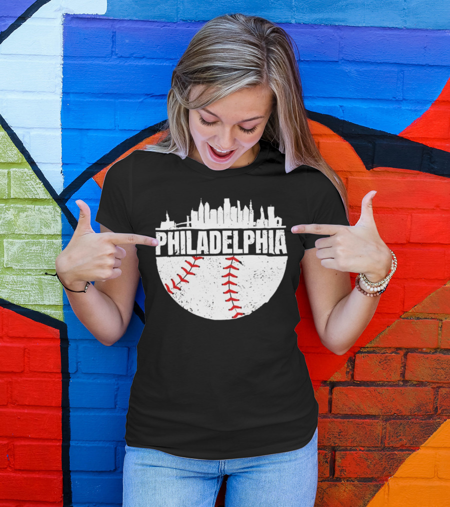 Philadelphia Skyline Baseball Urban T-Shirt