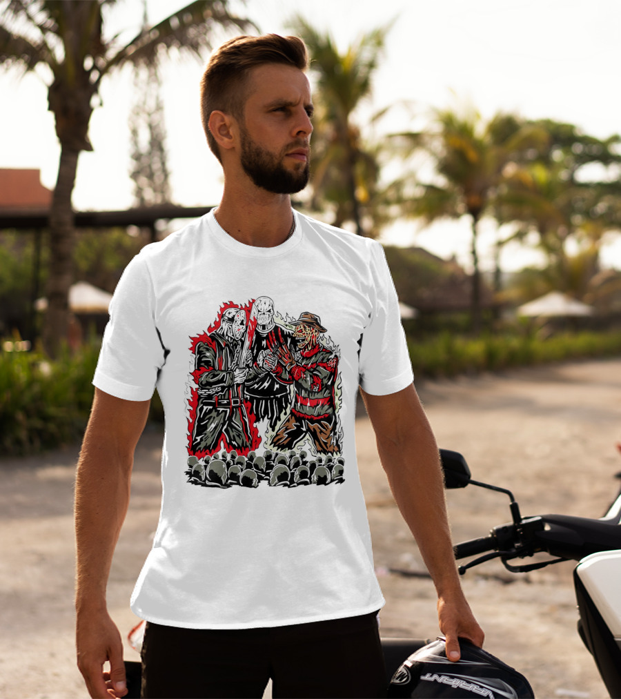 Violent Face Off Horror Movie Characters Freddy Krueger Pyramid Head Crossover T-Shirt