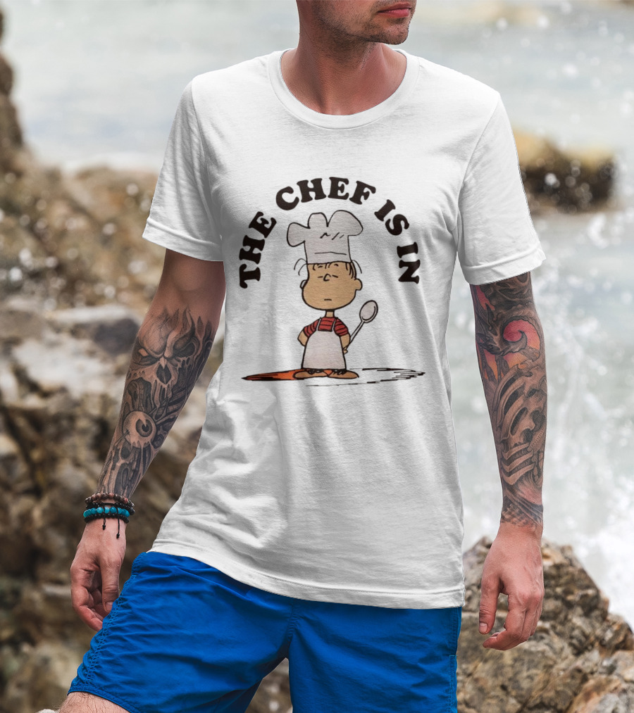 Linus Peanuts The Chef Is In Cooking Spoon Comic Character T-Shirt