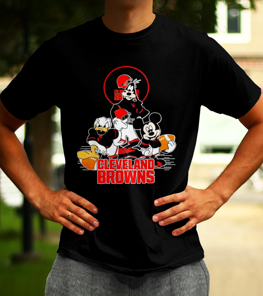 Cleveland Browns NFL Mickey Mouse Donald Duck Goofy Football Team T-Shirt