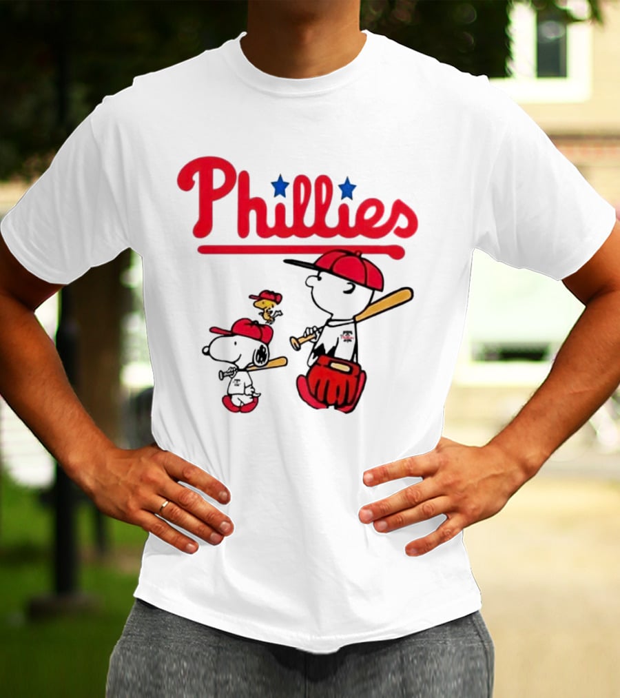 Phillies Snoopy Woodstock Charlie Brown Peanuts Baseball T-Shirt
