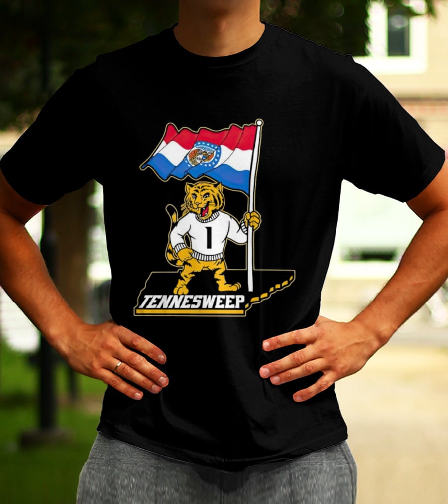 Missouri Tigers Mascot Holding Flag Tennesweep T-Shirt