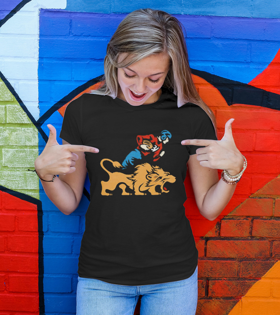 Detroit Lions Vintage Football Player And Lion Emblem This Story Is Just Beginning T-Shirt