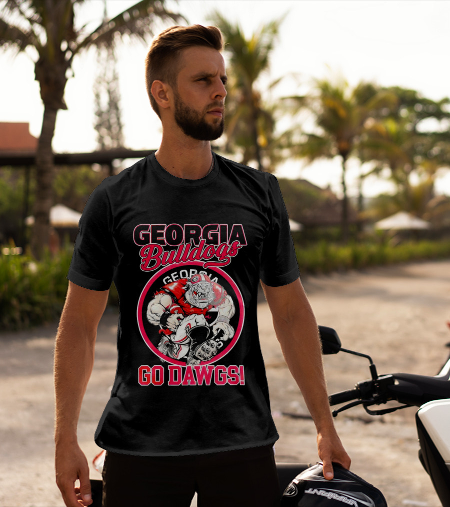 Georgia Bulldogs Go Dawgs UGA Aggressive Mascot T-Shirt