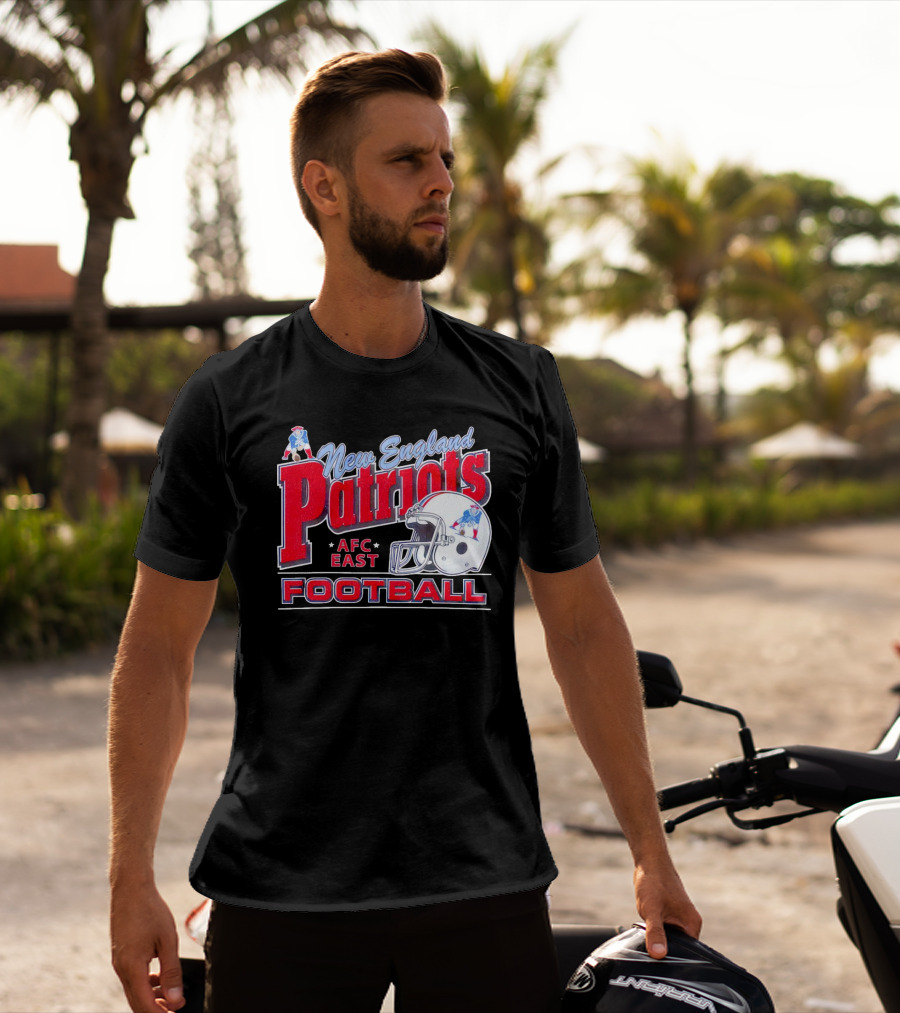 New England Patriots AFC East Football Helmet T-Shirt
