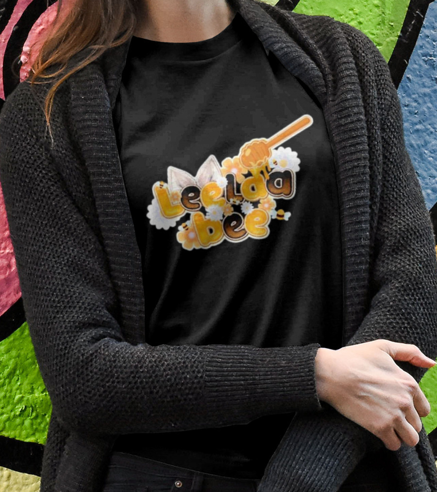 Leelaabee Honey Drizzle With Ears And Flowers T-Shirt