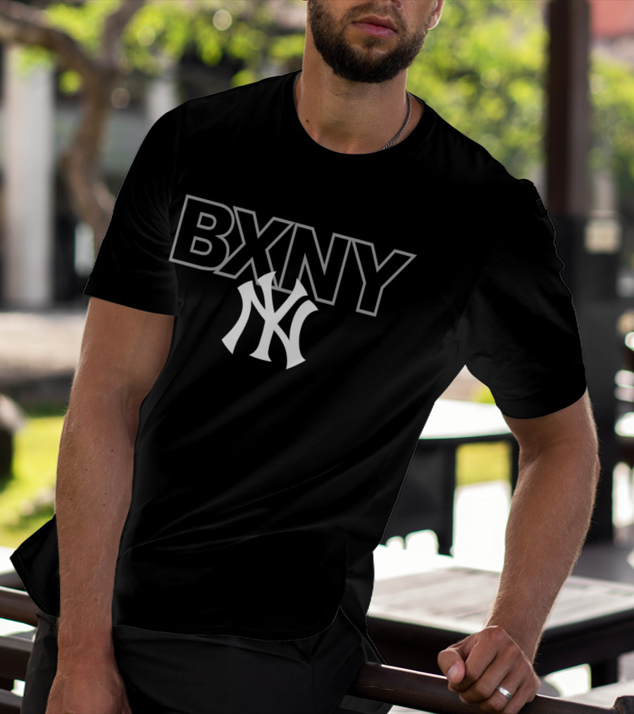 New York Yankees BXNY Logo Yankees T-Shirt