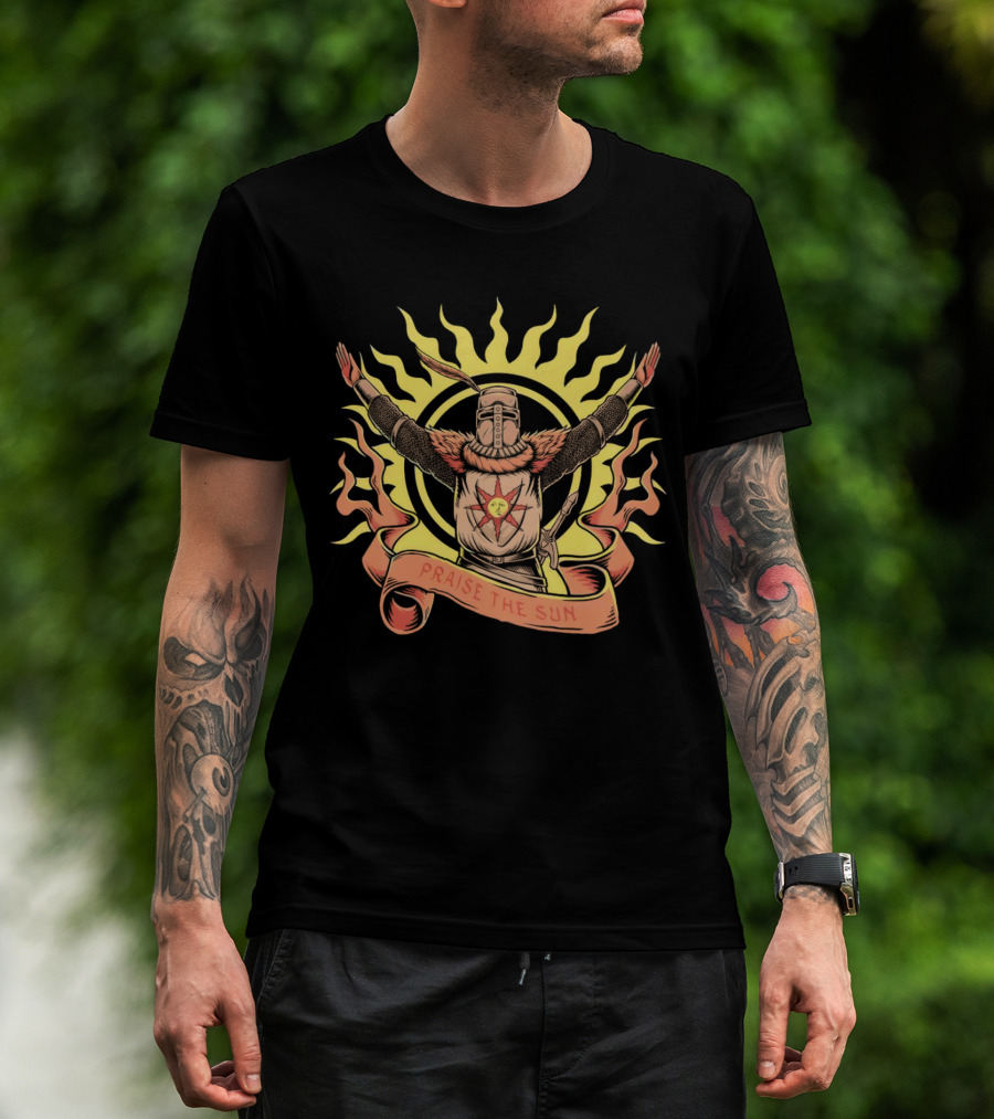 Solaire Praise The Sun Dark Souls Iconic Sunburst Knight Banner T-Shirt