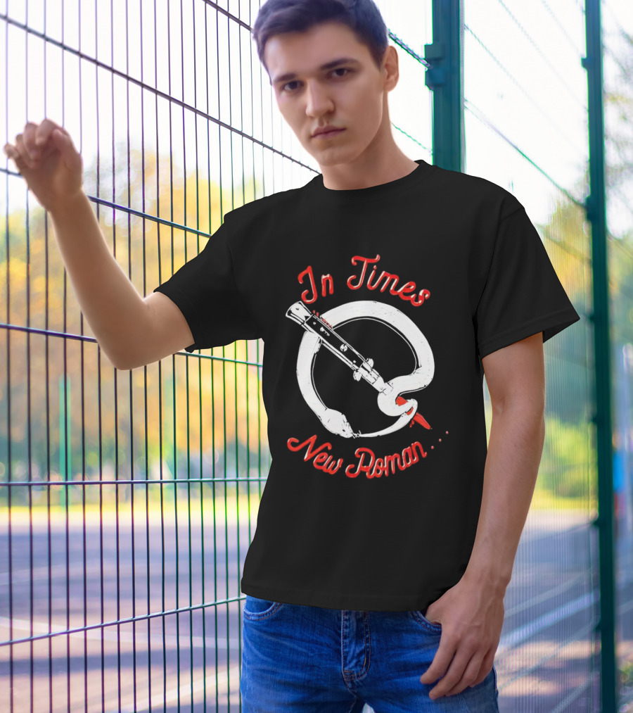 In Times New Roman Q Snake T-Shirt