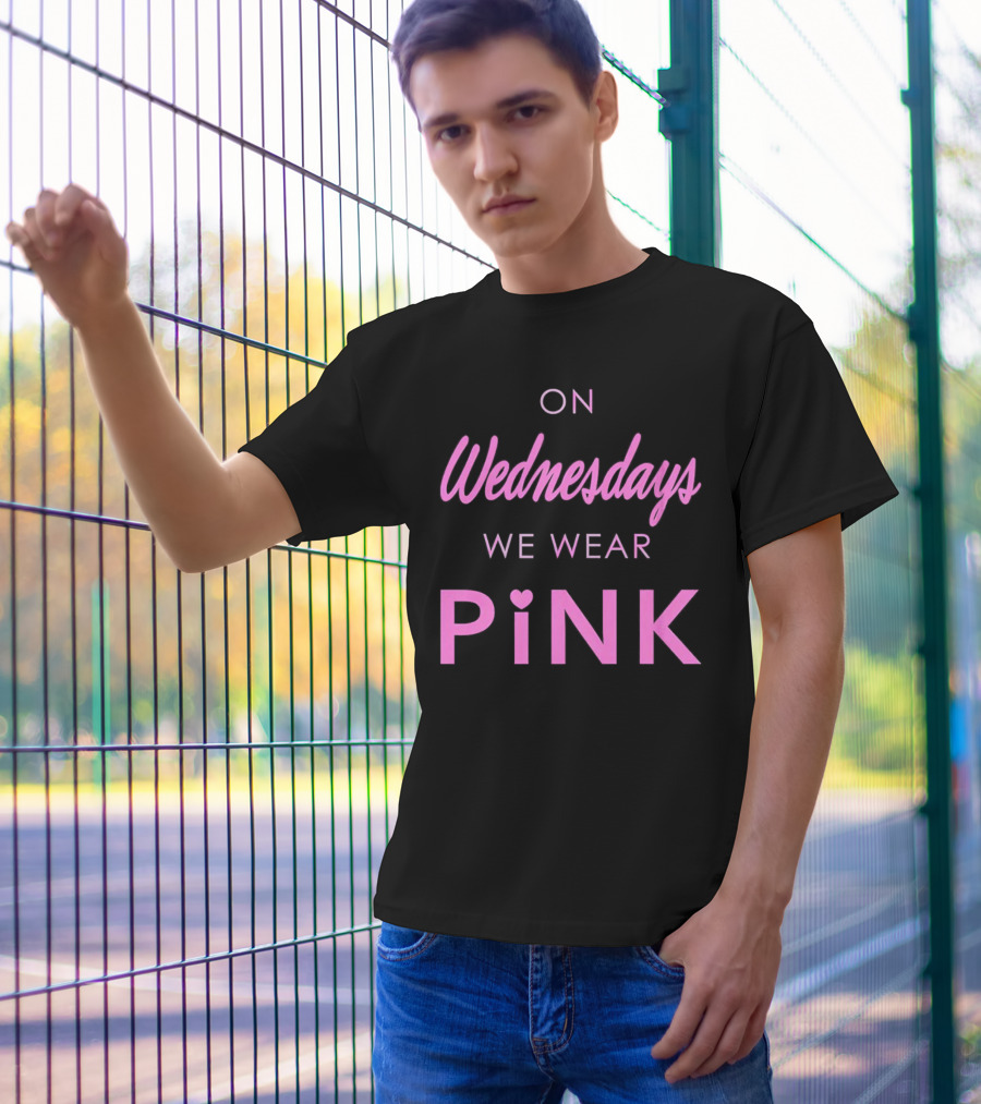 On Wednesdays We Wear Pink Mean Girls Movie T-Shirt