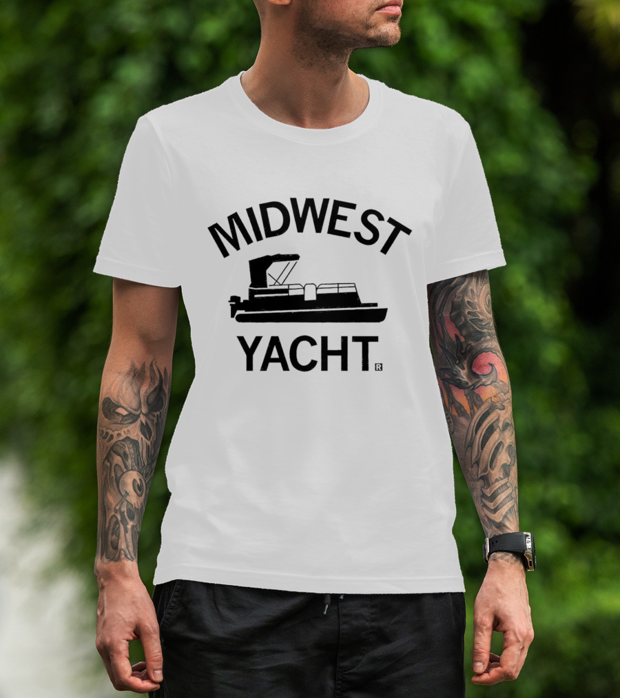 MIDWEST YACHT PONTOON BOAT VINTAGE T-Shirt