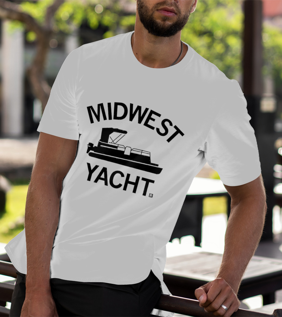 MIDWEST YACHT PONTOON BOAT VINTAGE T-Shirt