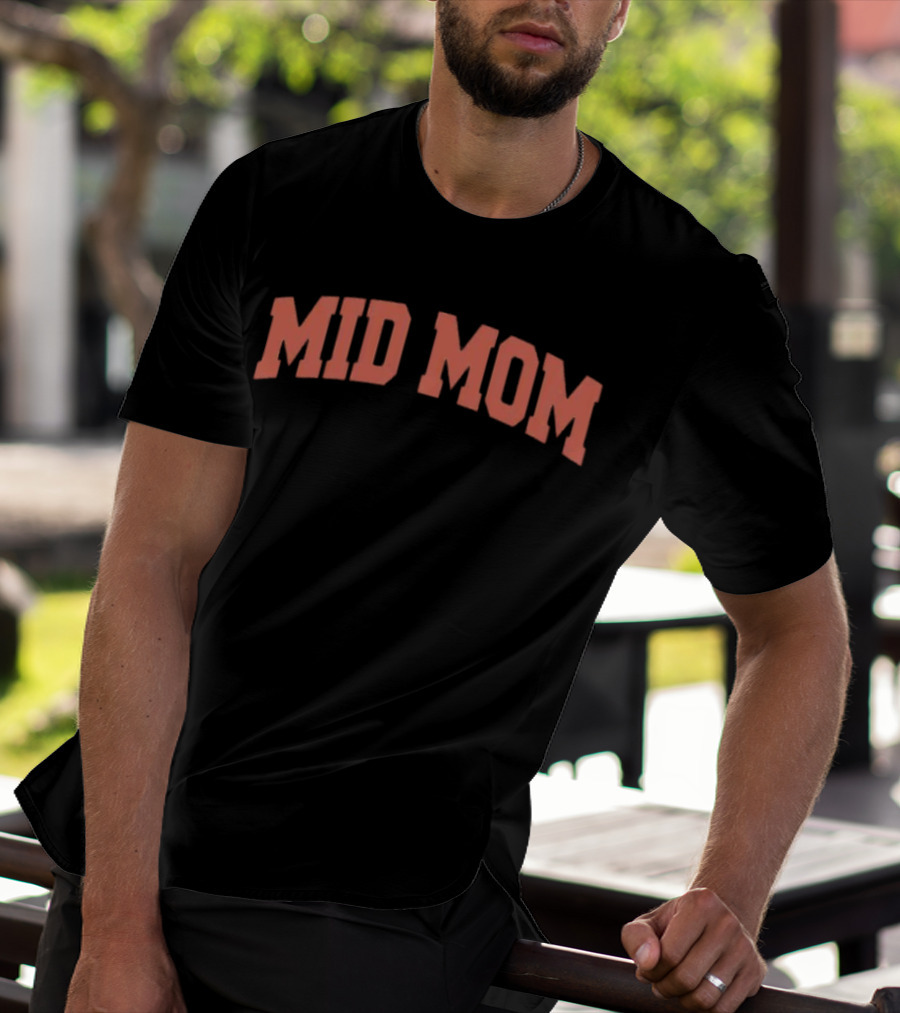 MID MOM Vintage Sports Typography T-Shirt