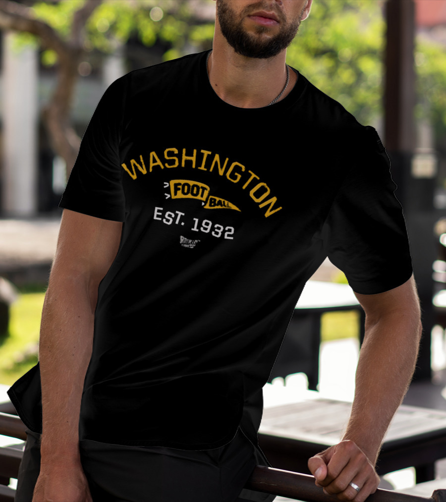 Washington Huskies Football Est 1932 Iconic College Sports Heritage T-Shirt