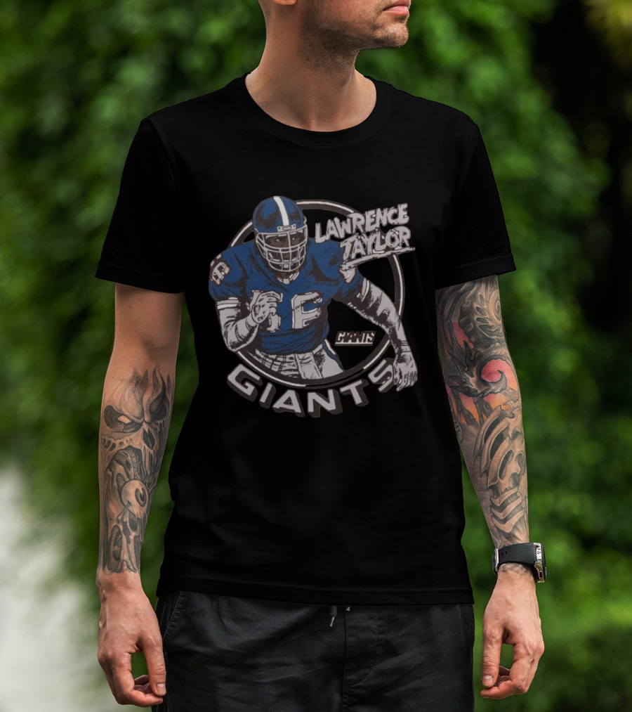 New York Giants Lawrence Taylor Giants Circle T-Shirt