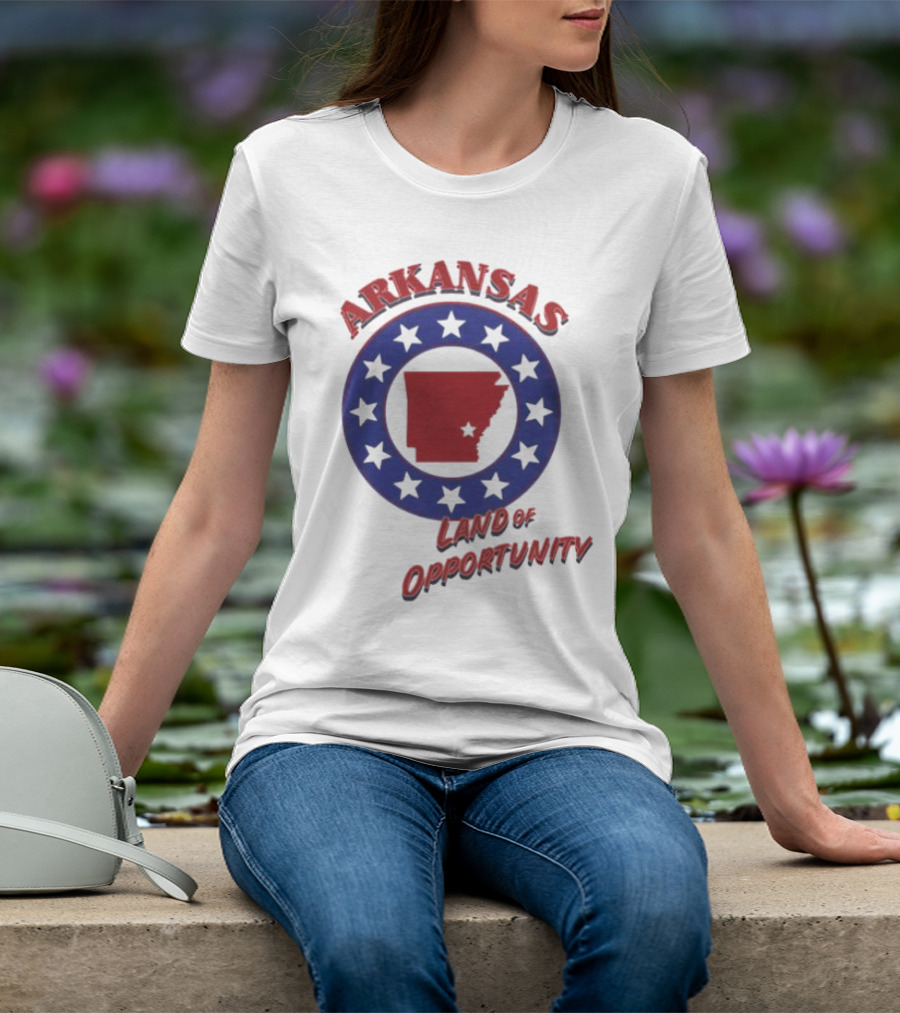Arkansas Land Of Opportunity Red State Blue Star Circle T-Shirt