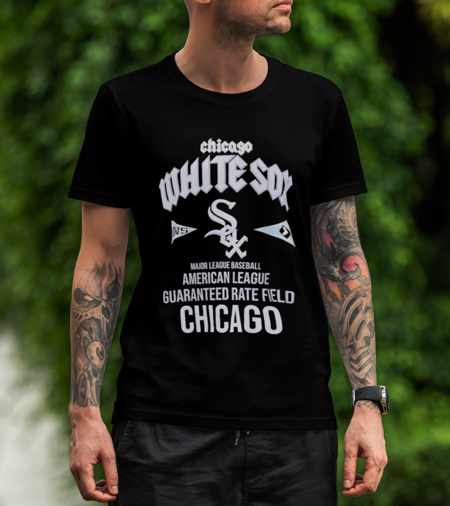 Chicago White Sox Major League Baseball American League Chicago Guaranteed Rate Field T-Shirt