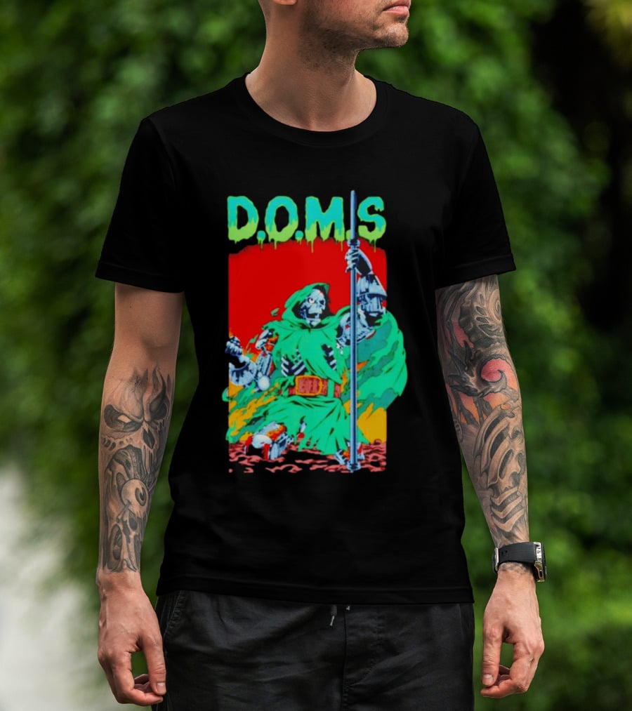 D.O.M.S Skeleton Warrior In Green Cloak Holding Staff T-Shirt