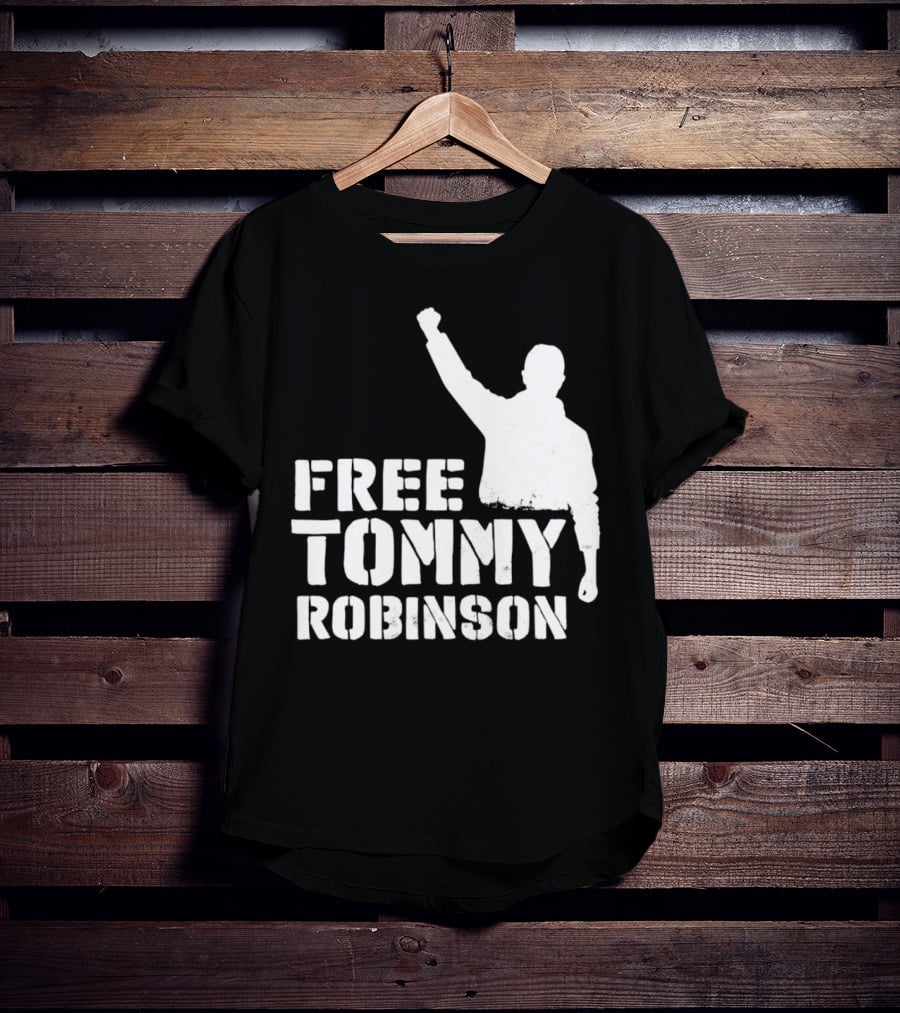 Free Tommy Robinson Silhouette Fist Raised Protest T-Shirt