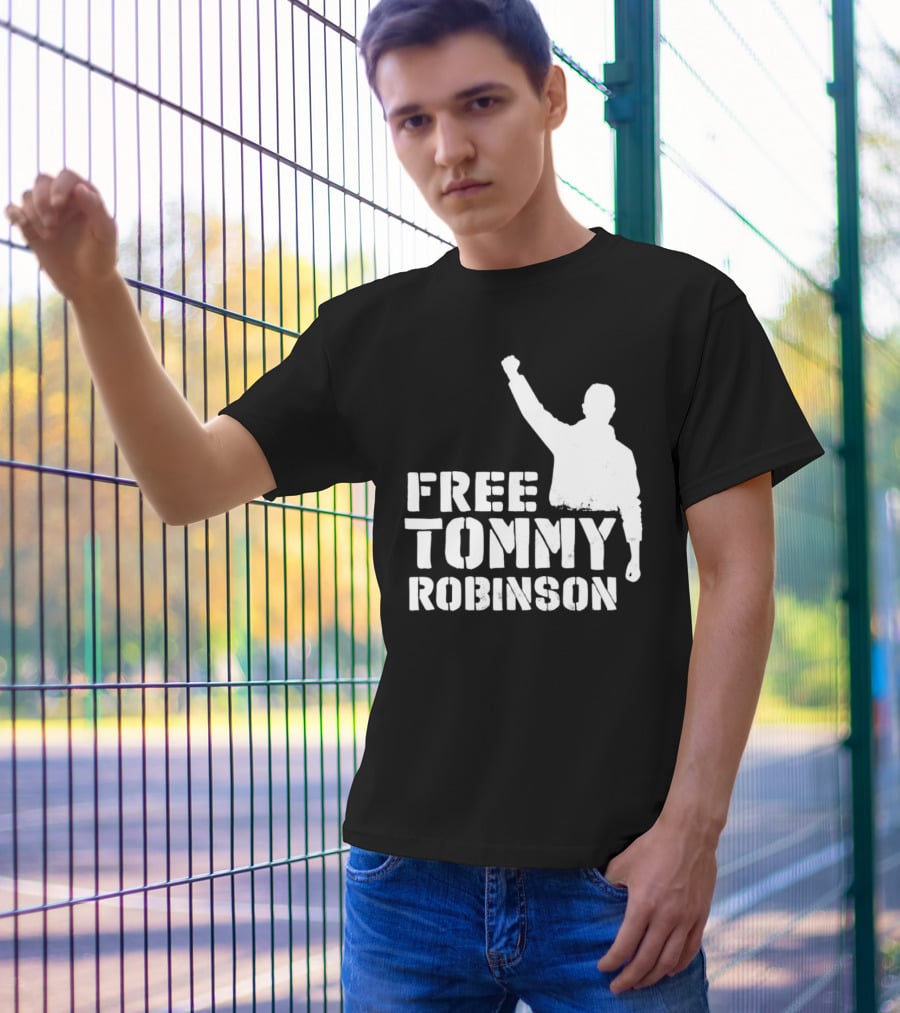 Free Tommy Robinson Silhouette Fist Raised Protest T-Shirt