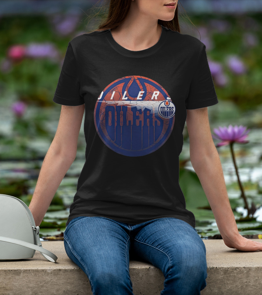 NHL Edmonton Oilers Cracked Ice Logo Hockey Oilers T-Shirt