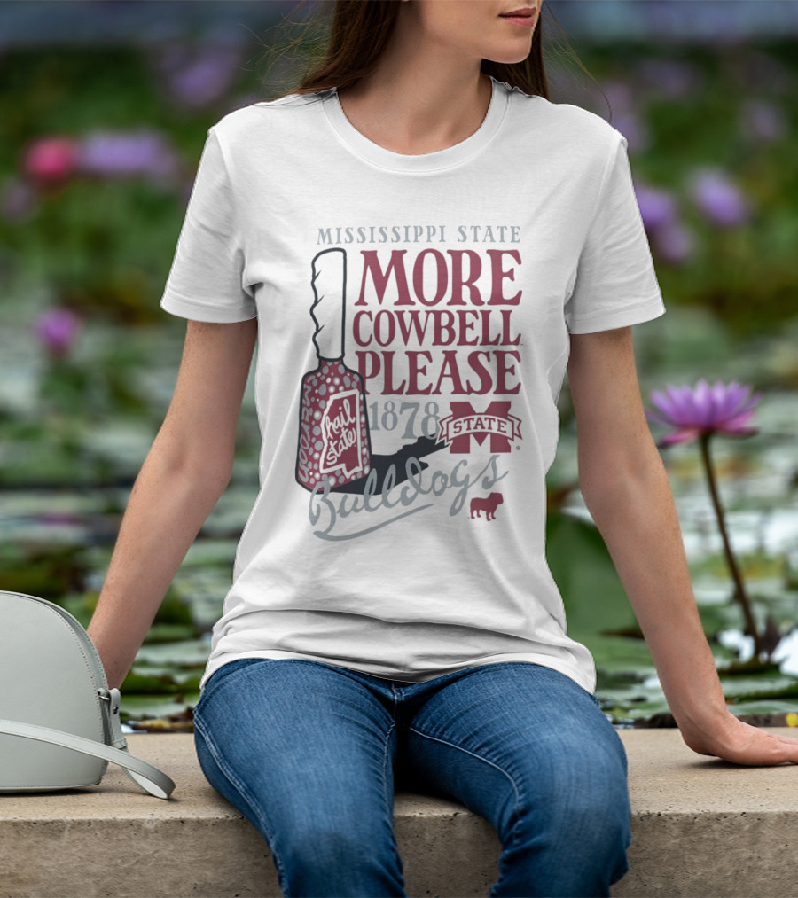 Mississippi State Bulldogs More Cowbell Please 1878 Vintage Cowbell T-Shirt