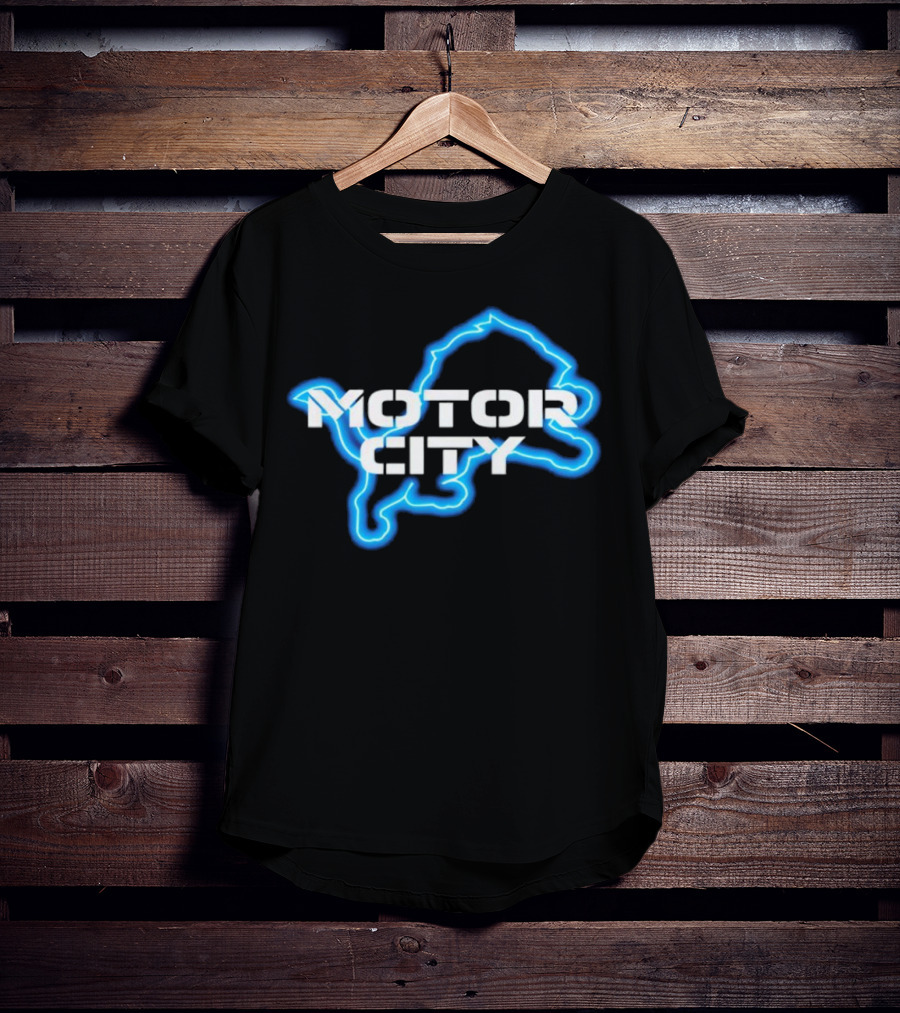 Sam Richardson Wearing Detroit Lions Motor City Blue Lion T-Shirt