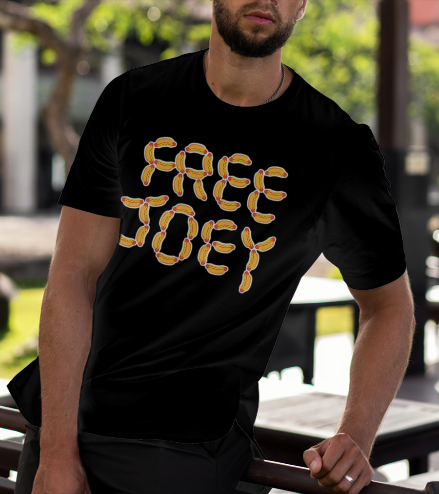 FREE JOEY Hot Dog Lettering T-Shirt