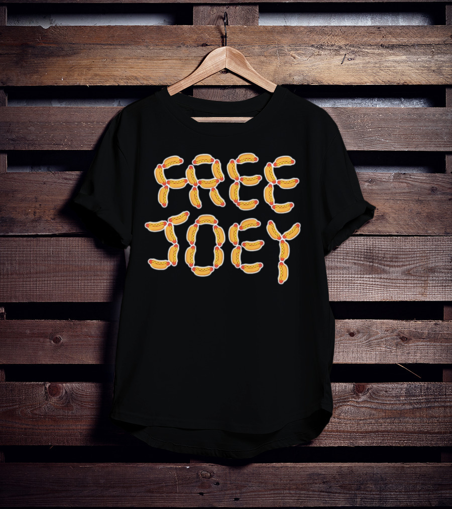 FREE JOEY Hot Dog Lettering T-Shirt