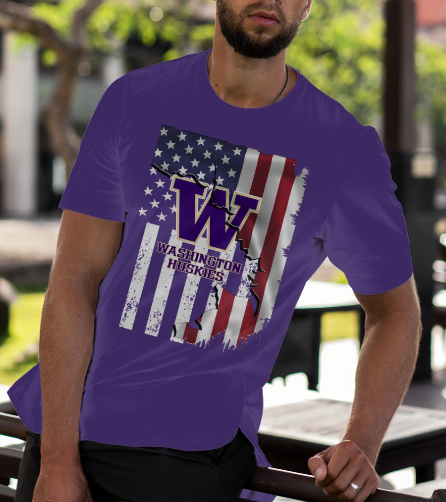 Washington Huskies W Logo American Flag T-Shirt