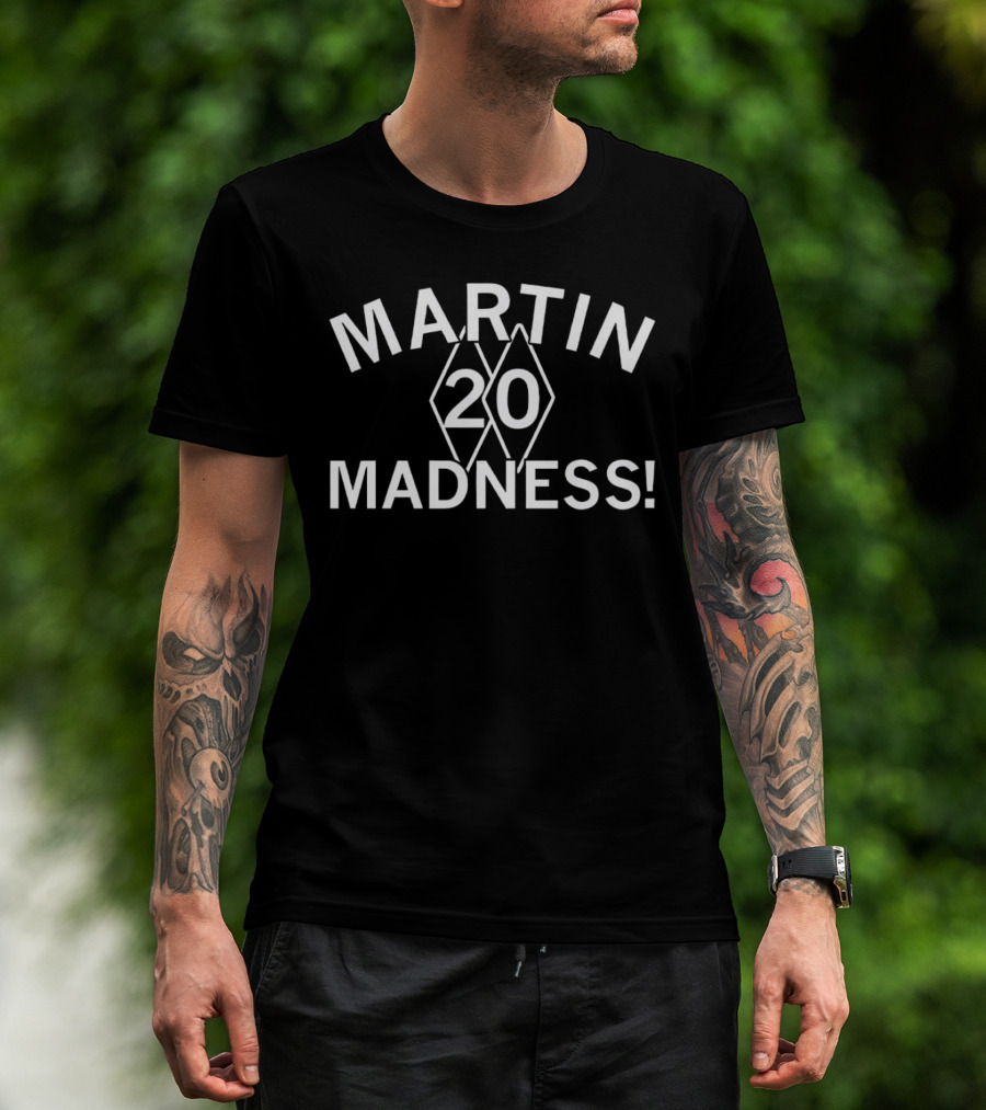 Martin Madness 20 Diamond-Inspired Black Texto T-Shirt