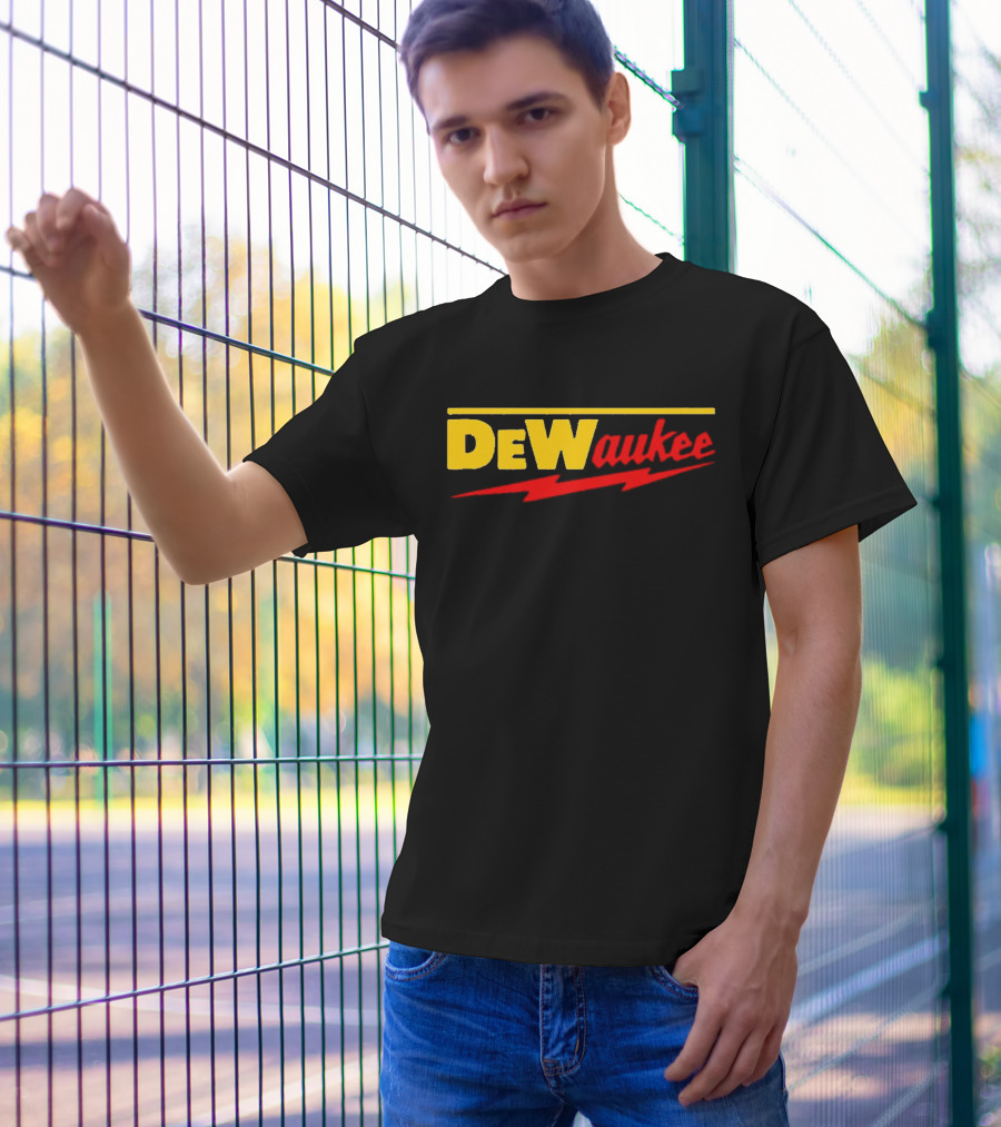DEWaukee T-Shirt